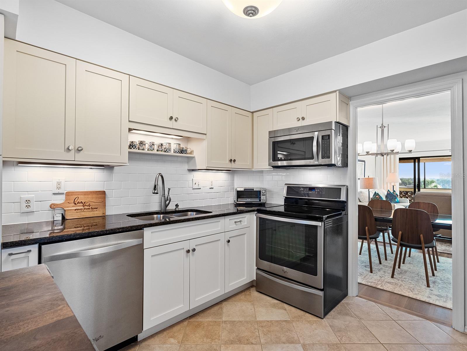 Image 8 of 41 For 100 Interlachen Avenue 503