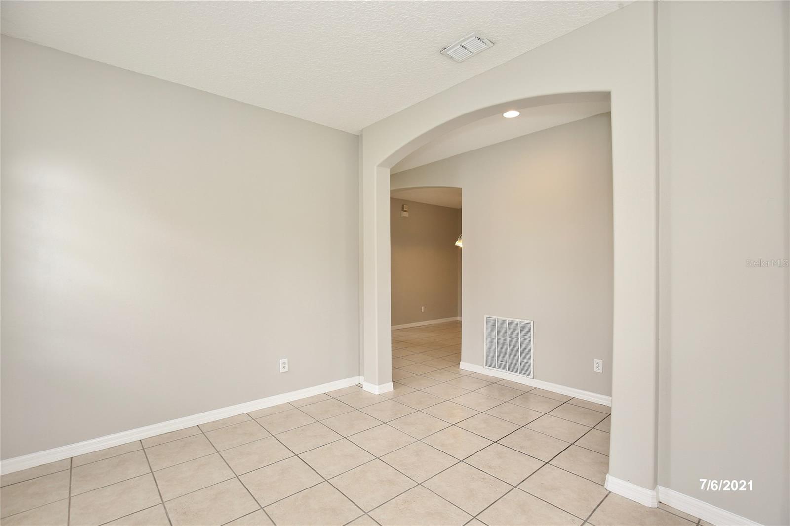 Image 4 of 30 For 1738 Bear Bay Cove