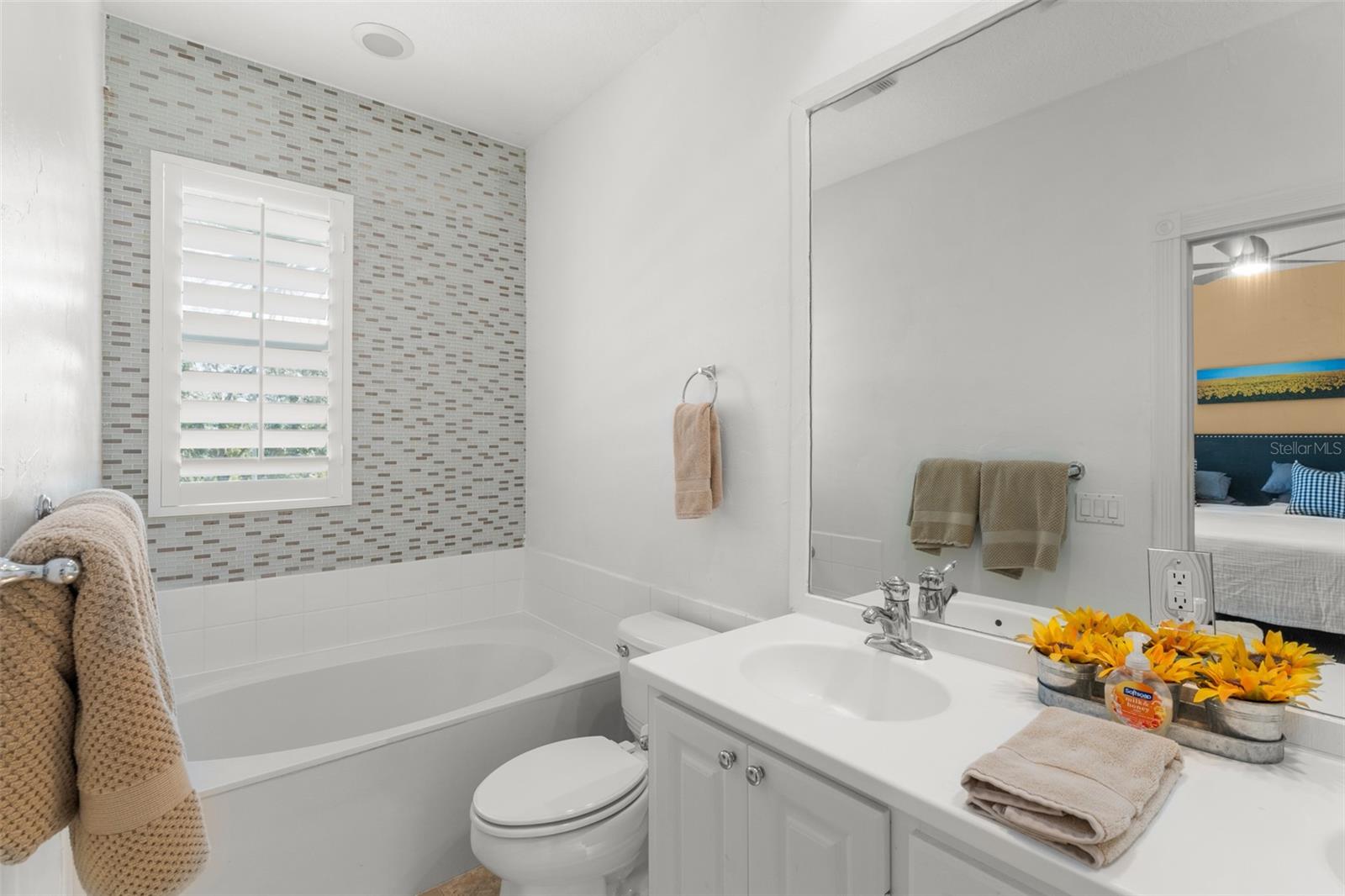 Image 30 of 62 For 11938 Kipper Drive