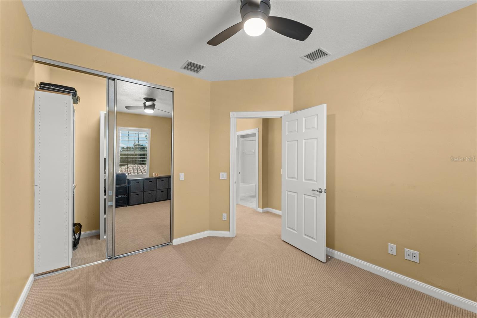 Image 36 of 62 For 11938 Kipper Drive