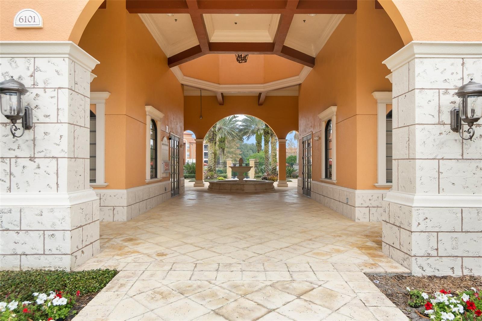 Image 30 of 42 For 6119 Metrowest Boulevard 106