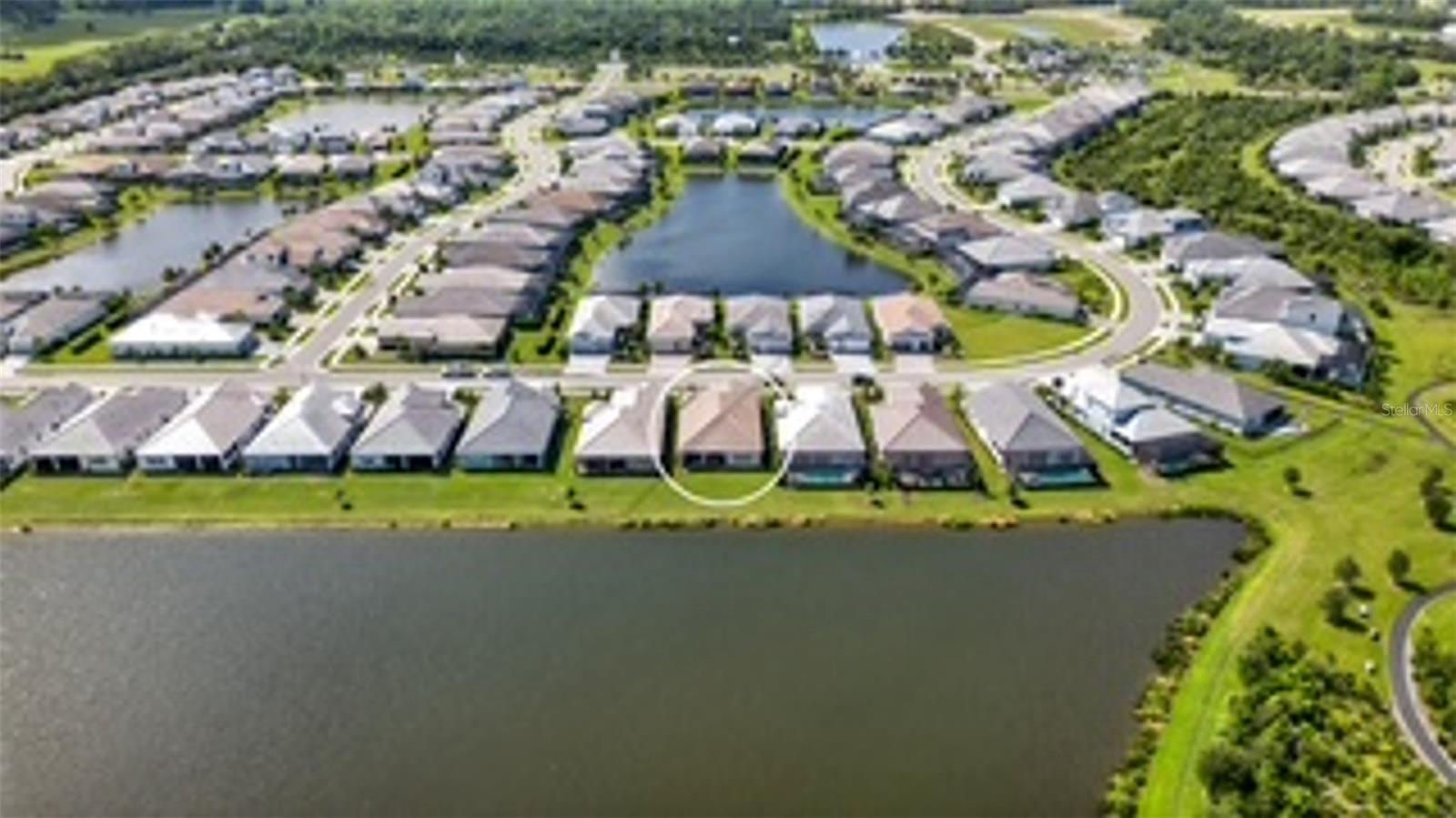 Image 33 of 35 For 10253 Canaveral Circle