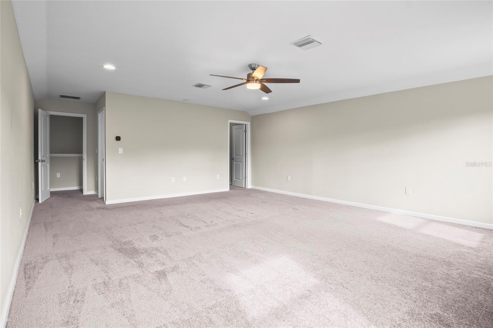 Image 36 of 67 For 474 Wrangler Road