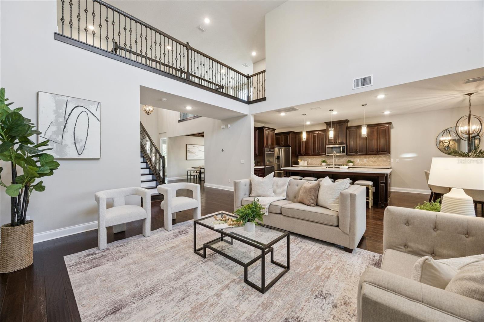 Image 11 of 52 For 8379 Vivaro Isle Way