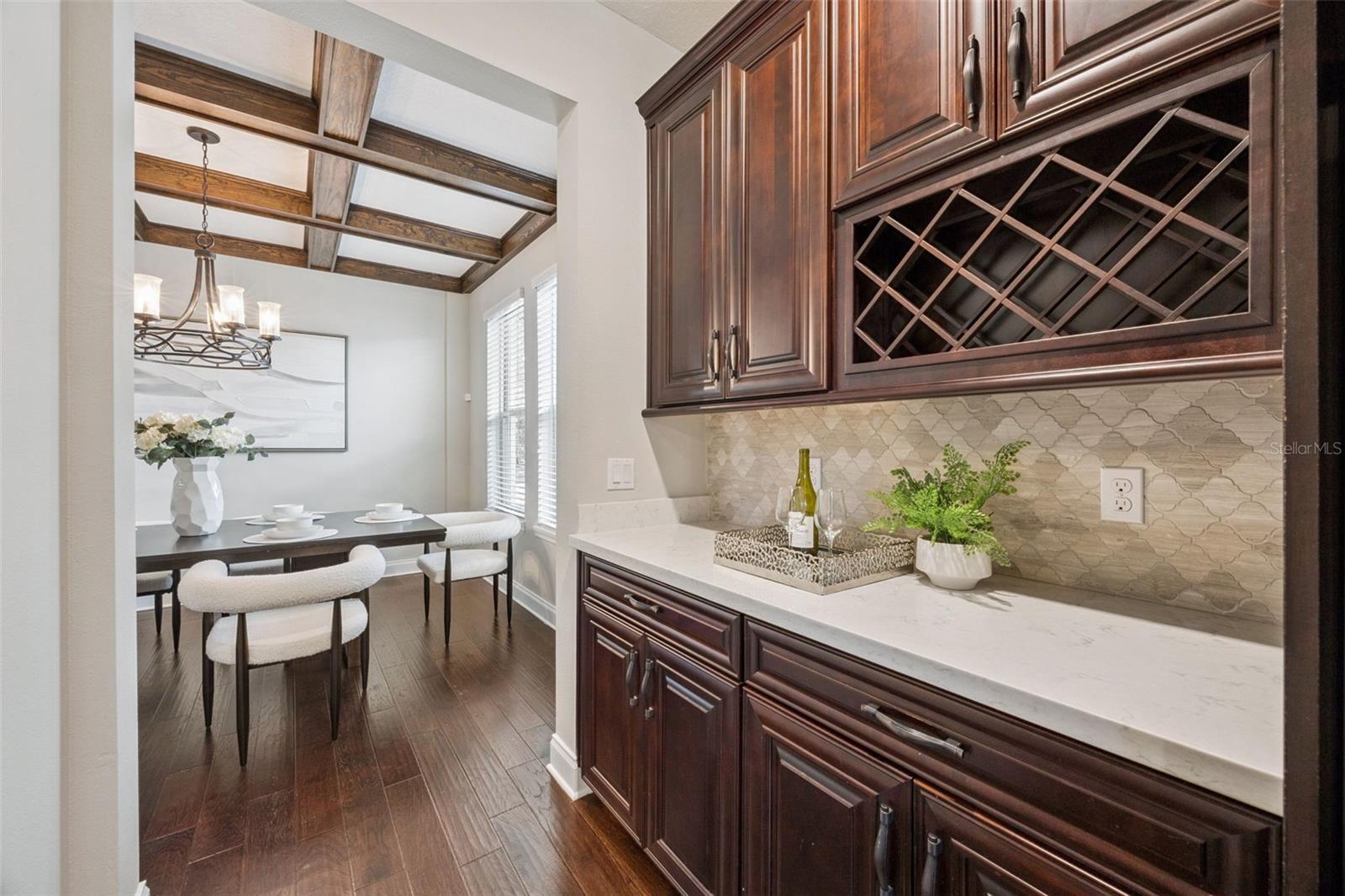 Image 17 of 52 For 8379 Vivaro Isle Way