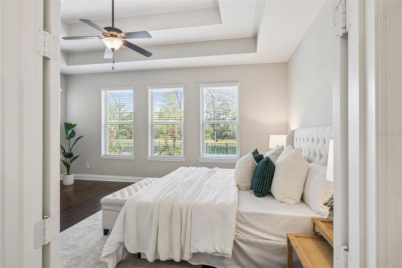 Image 20 of 52 For 8379 Vivaro Isle Way