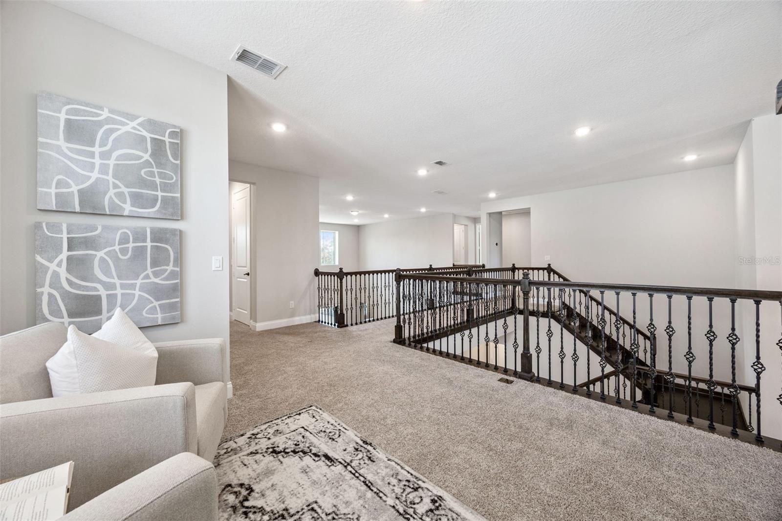 Image 30 of 52 For 8379 Vivaro Isle Way