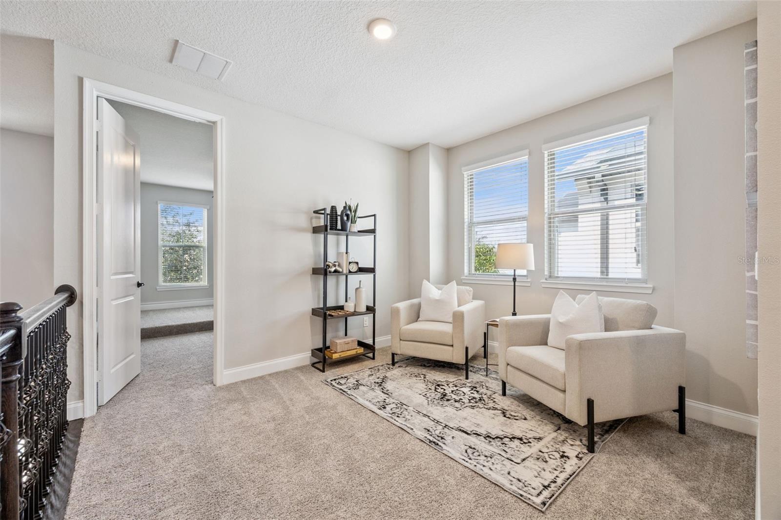 Image 31 of 52 For 8379 Vivaro Isle Way