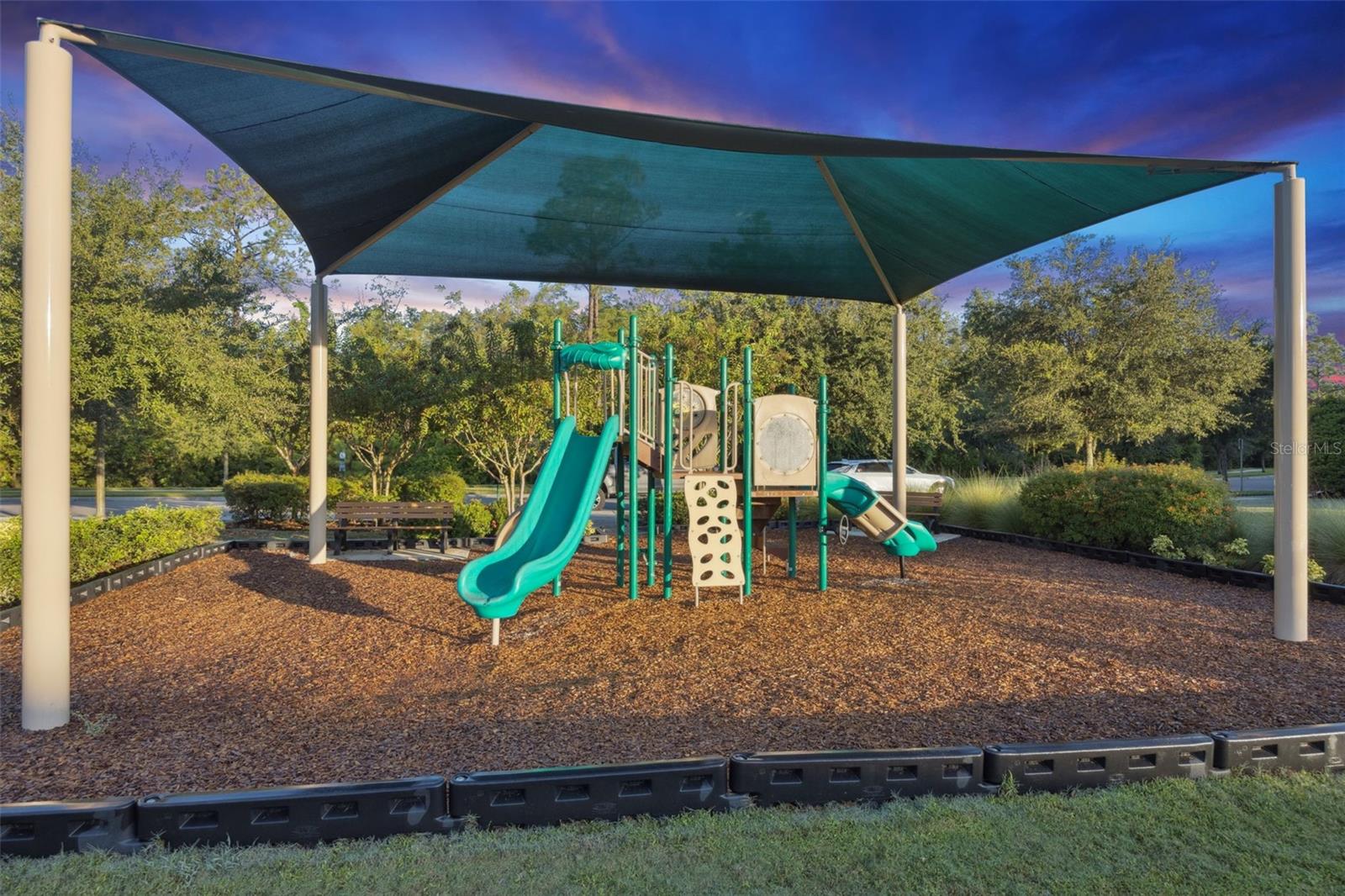 Image 51 of 52 For 8379 Vivaro Isle Way