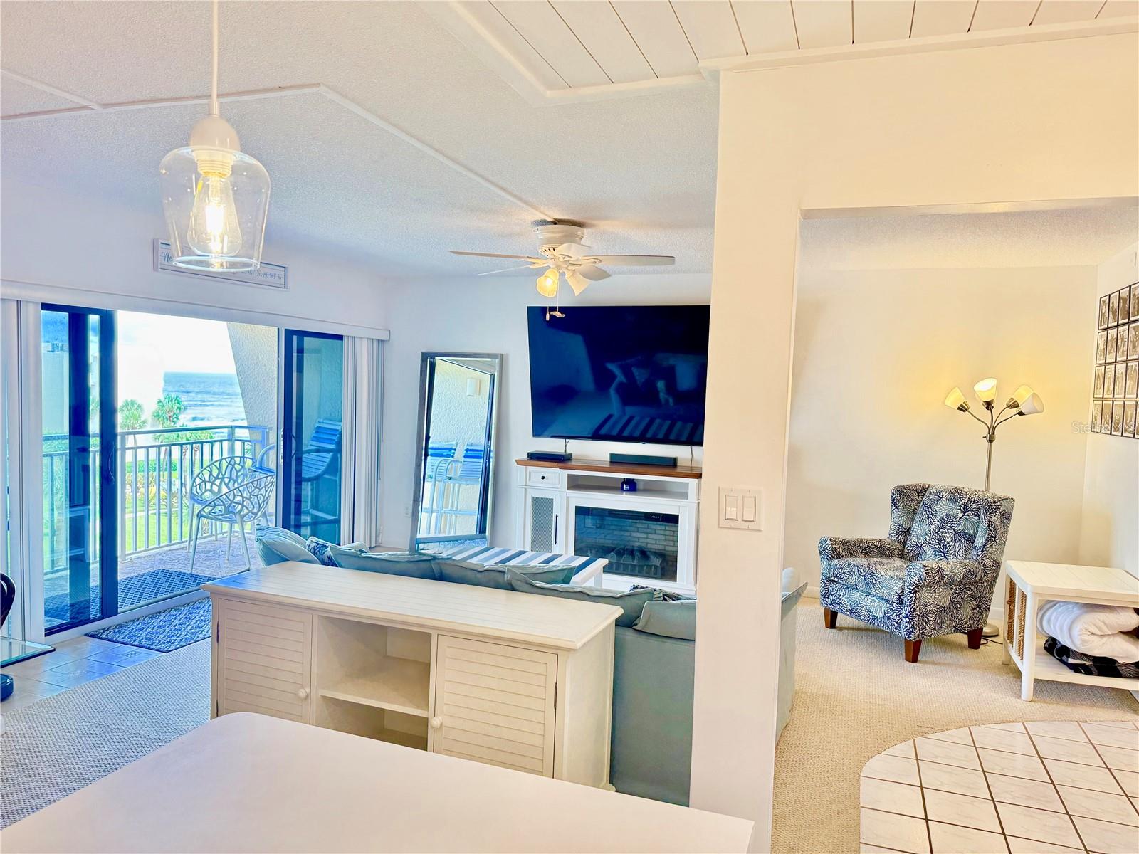 Image 6 of 15 For 4501 Atlantic Avenue 513