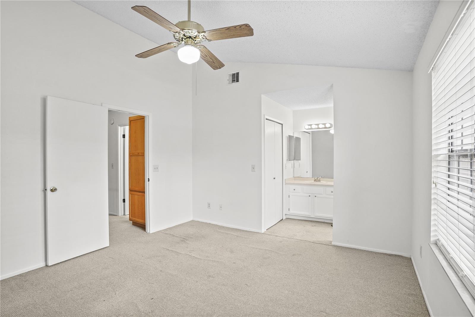 Image 14 of 34 For 2937 Harbour Grace Court
