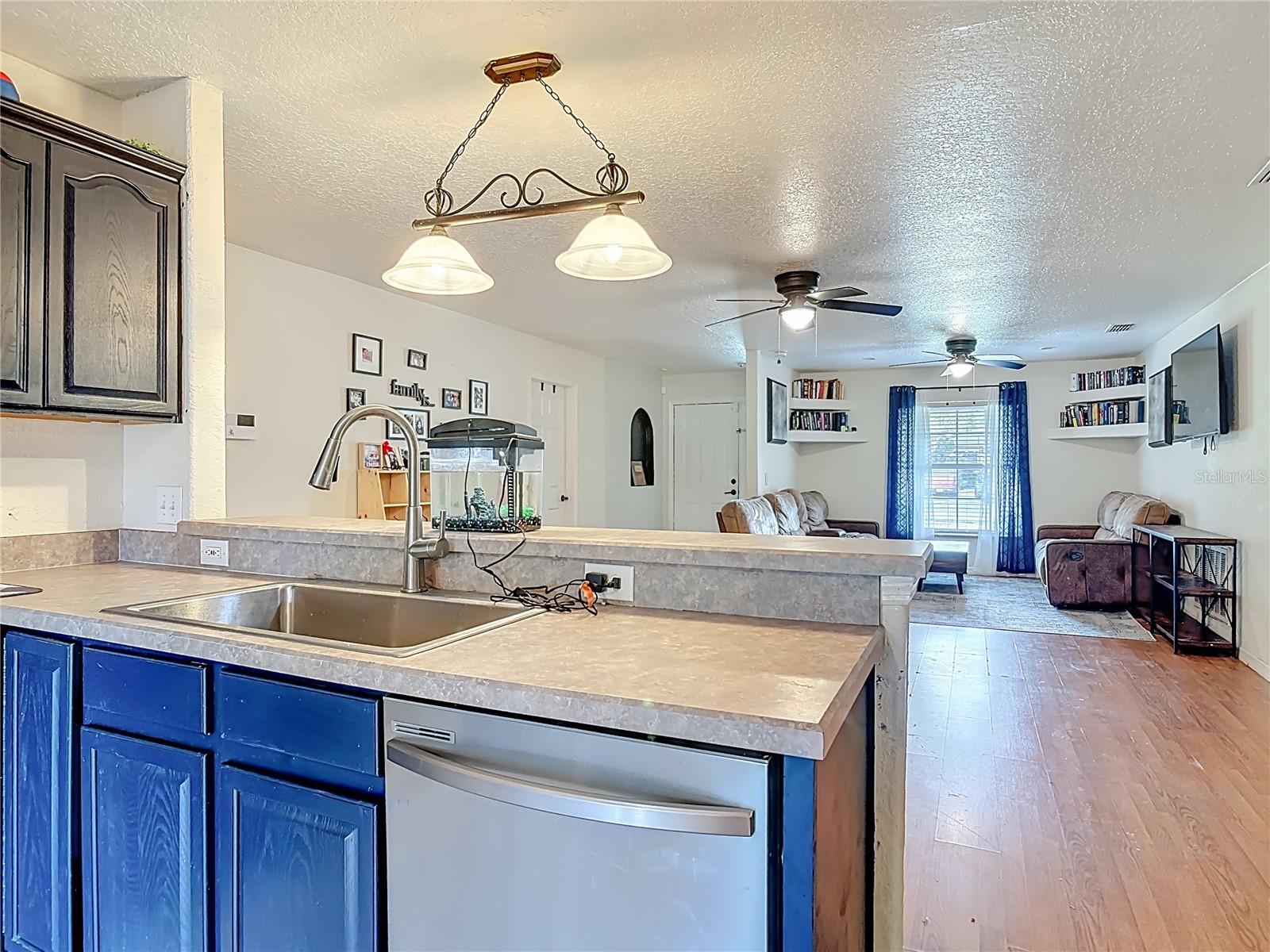 Image 17 of 55 For 111 Colomba Road