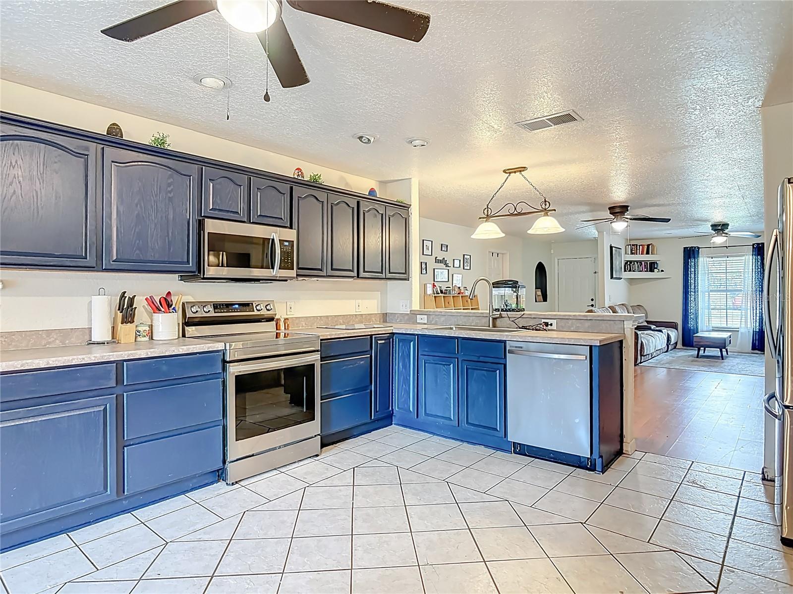 Image 20 of 55 For 111 Colomba Road