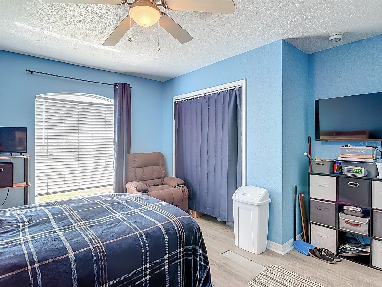 Image 26 of 55 For 111 Colomba Road