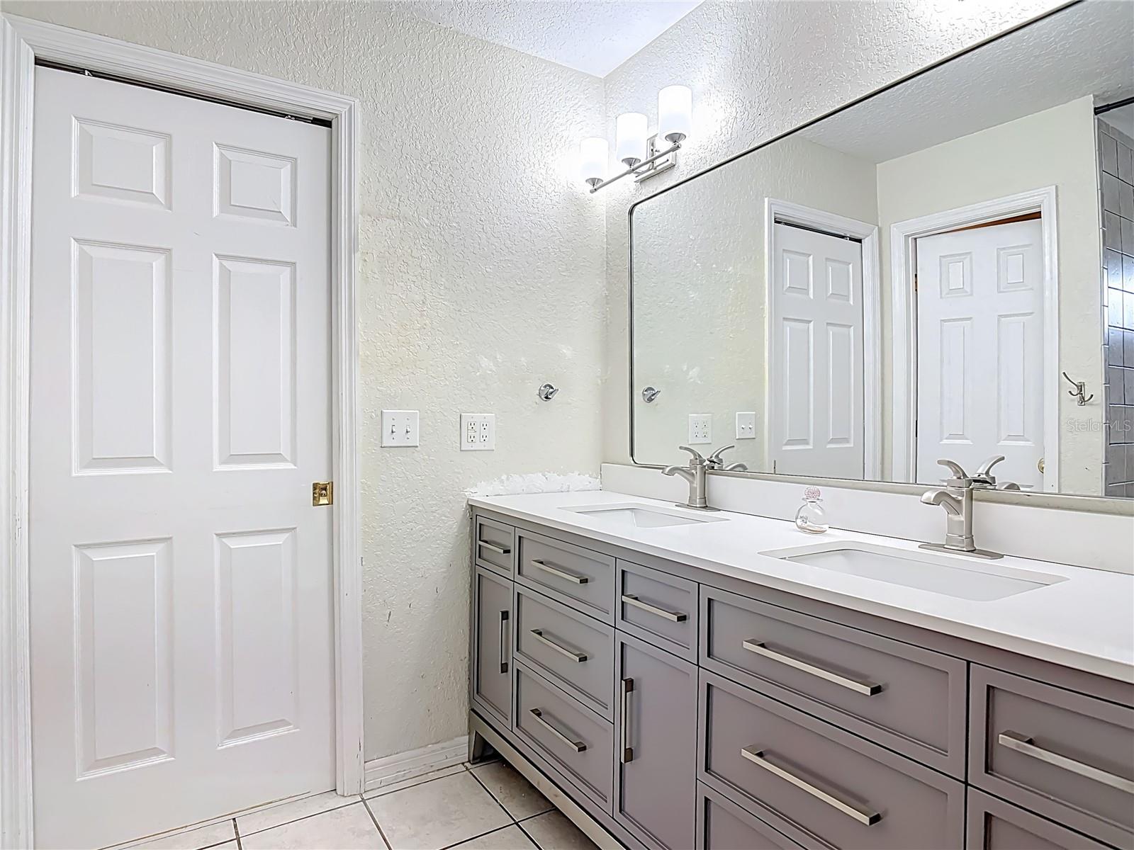 Image 38 of 55 For 111 Colomba Road