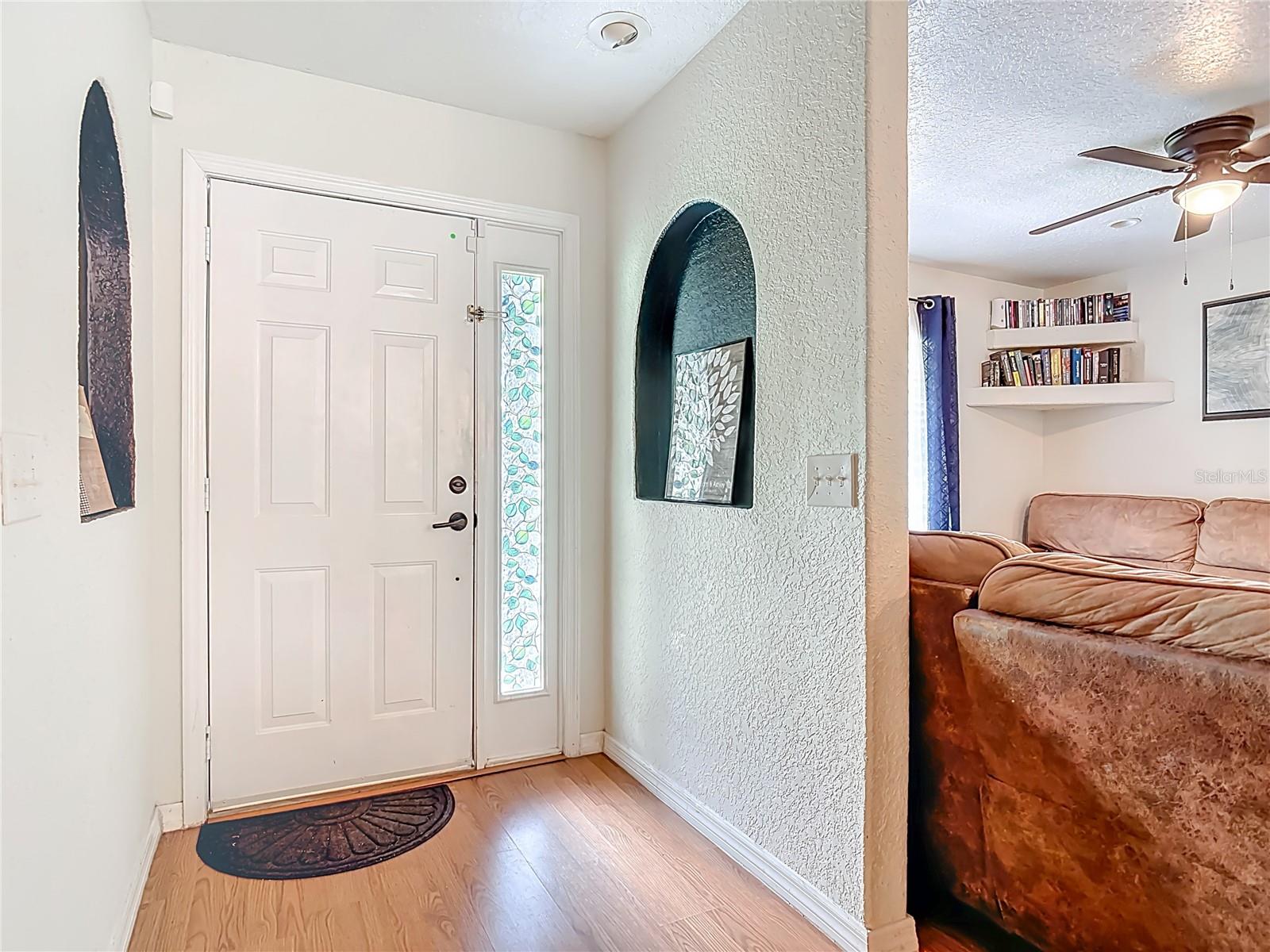 Image 7 of 55 For 111 Colomba Road