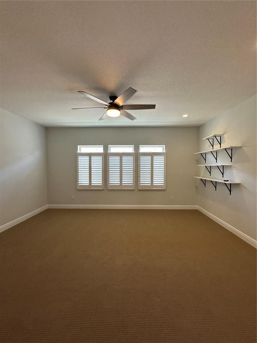 Image 32 of 77 For 15702 Shorebird Lane