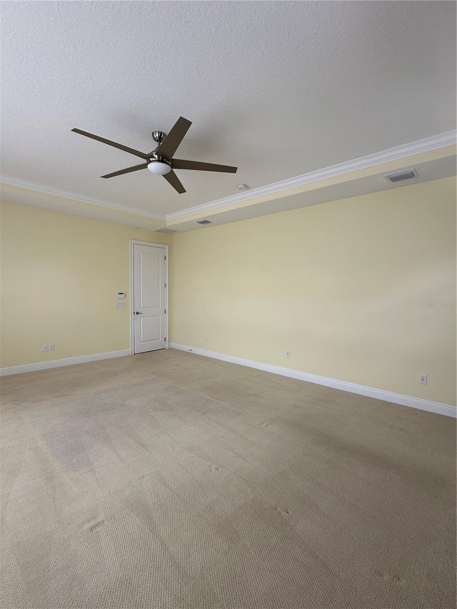 Image 40 of 77 For 15702 Shorebird Lane