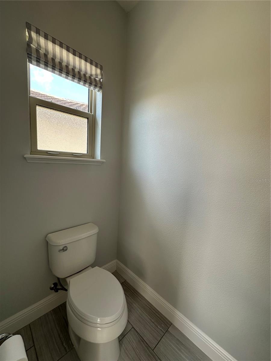 Image 45 of 77 For 15702 Shorebird Lane