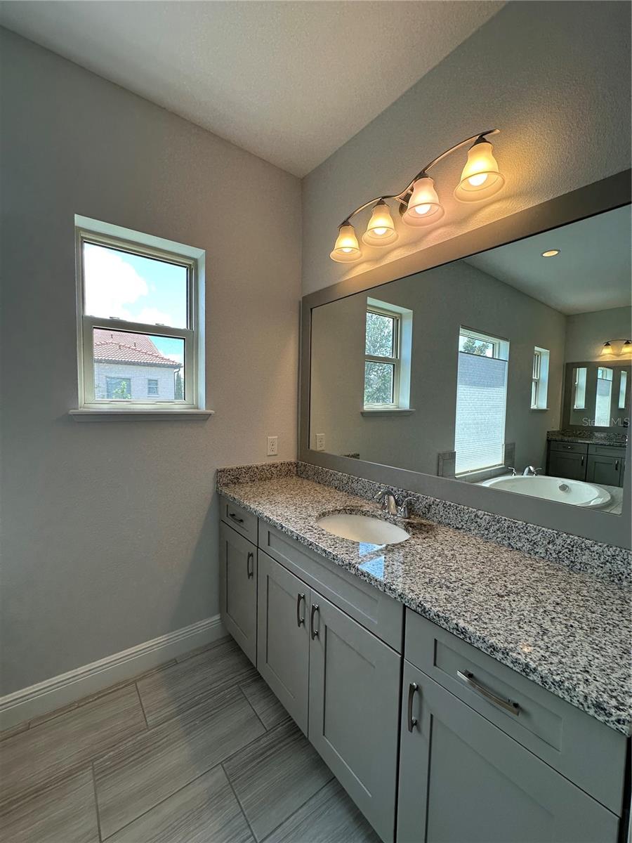 Image 46 of 77 For 15702 Shorebird Lane