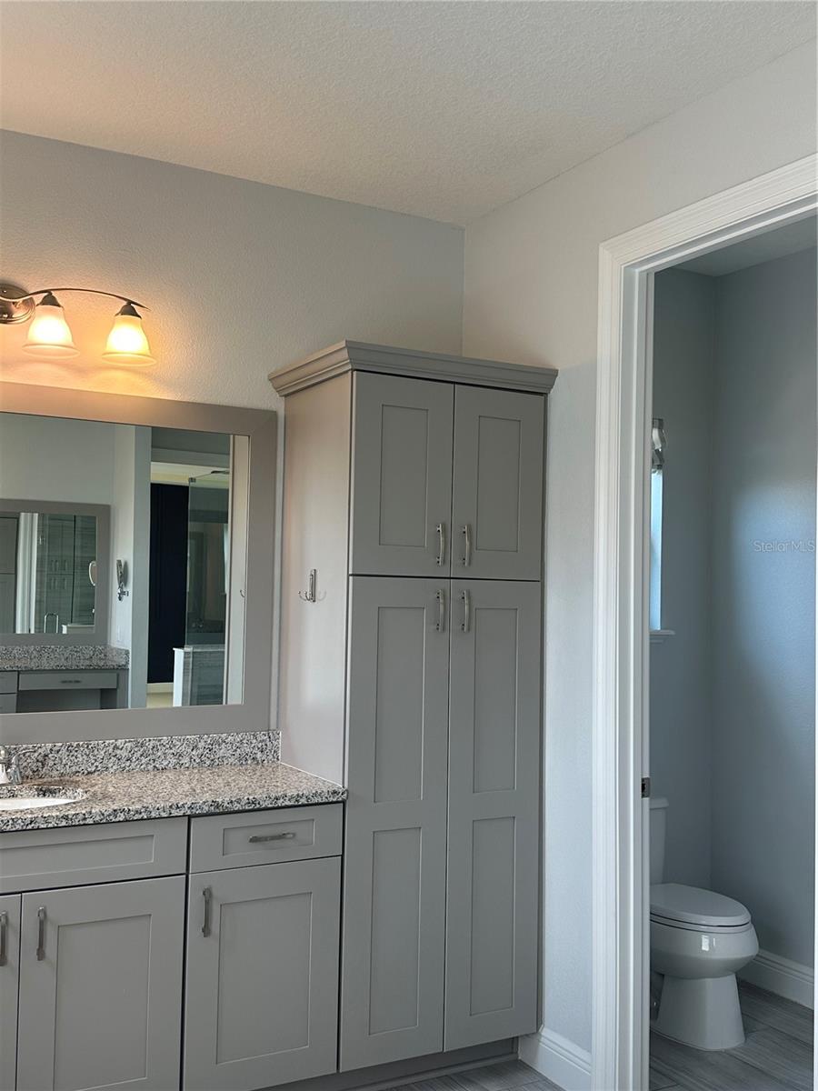 Image 47 of 77 For 15702 Shorebird Lane
