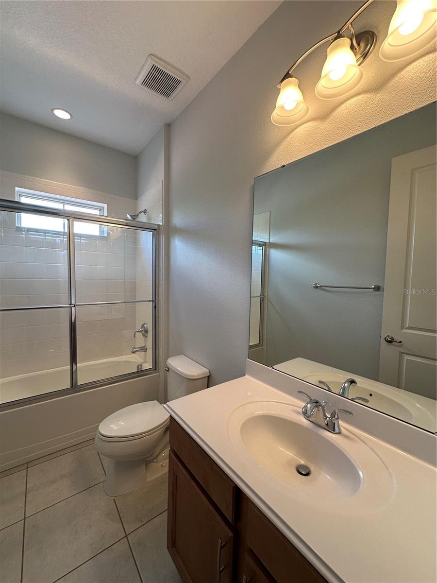 Image 57 of 77 For 15702 Shorebird Lane