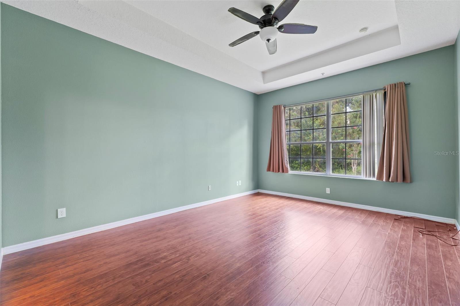 Image 19 of 49 For 9932 Caroline Park Drive