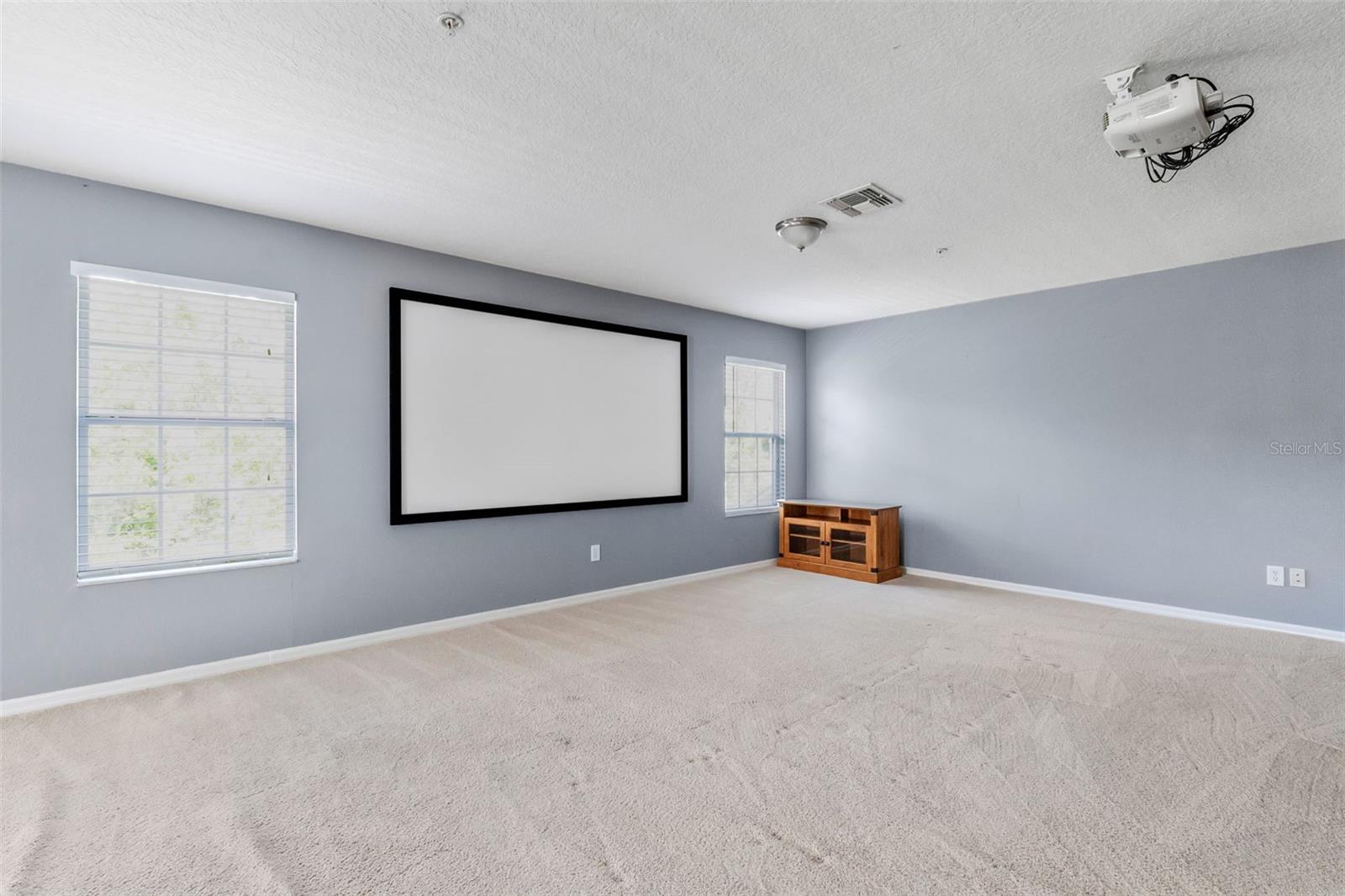 Image 32 of 49 For 9932 Caroline Park Drive