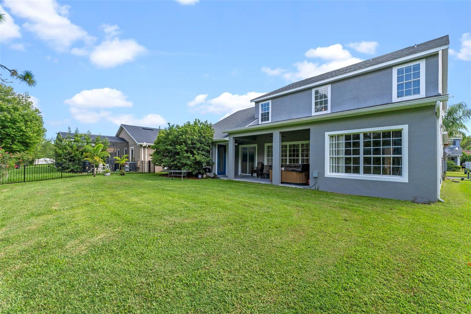Image 43 of 49 For 9932 Caroline Park Drive