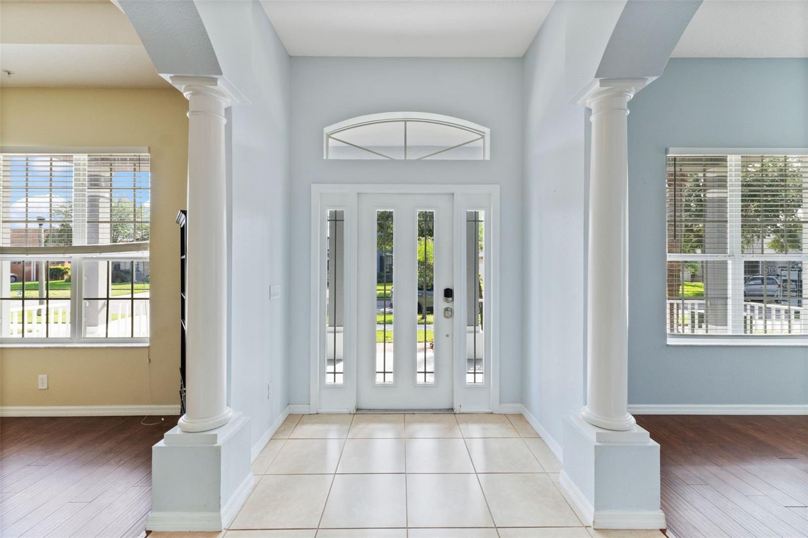 Image 9 of 49 For 9932 Caroline Park Drive