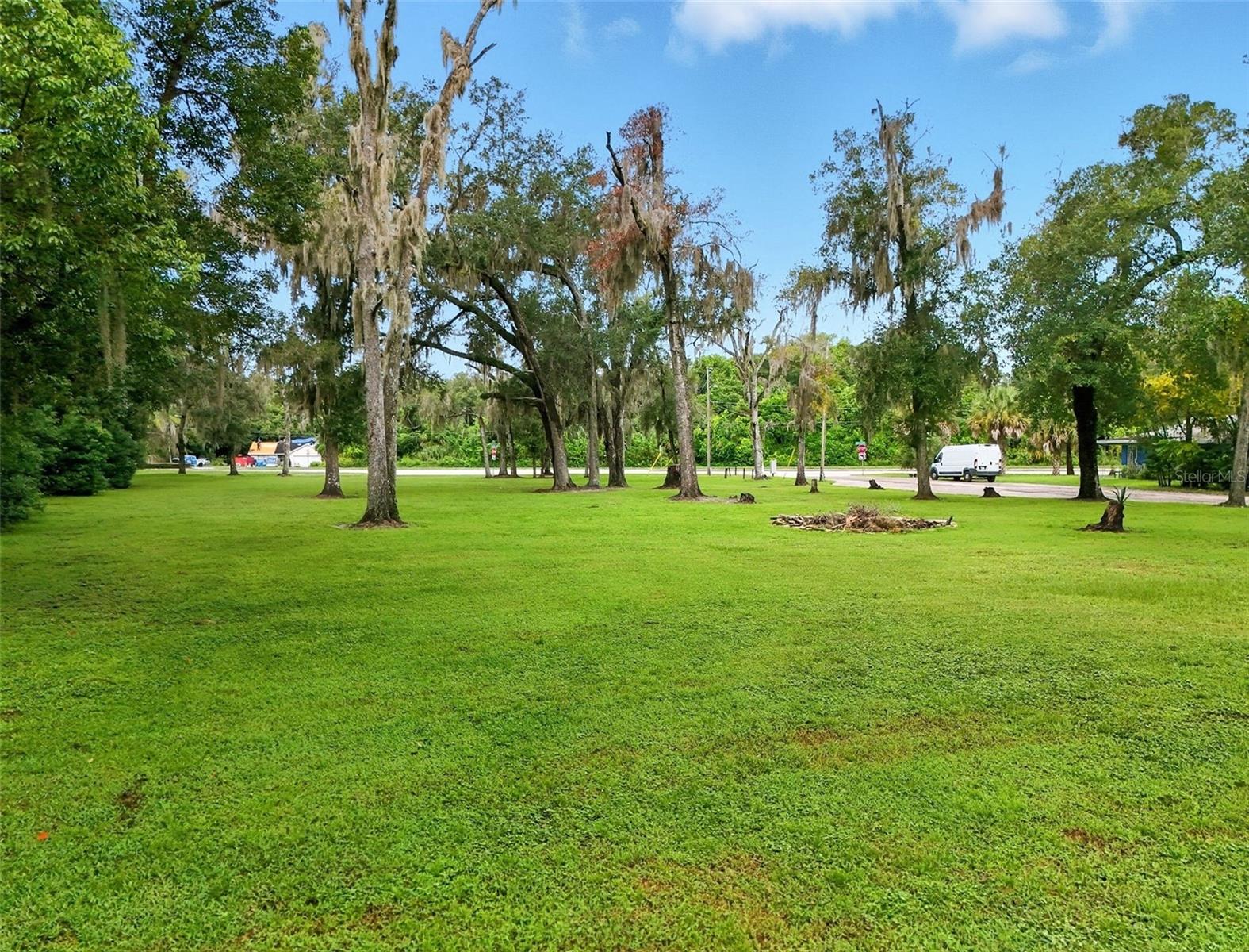 Image 4 of 12 For Florence Avenue