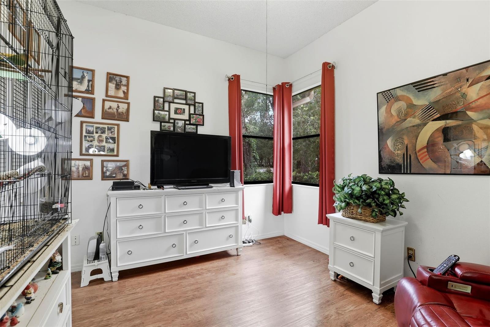 Image 21 of 35 For 1354 Deer Lake Circle