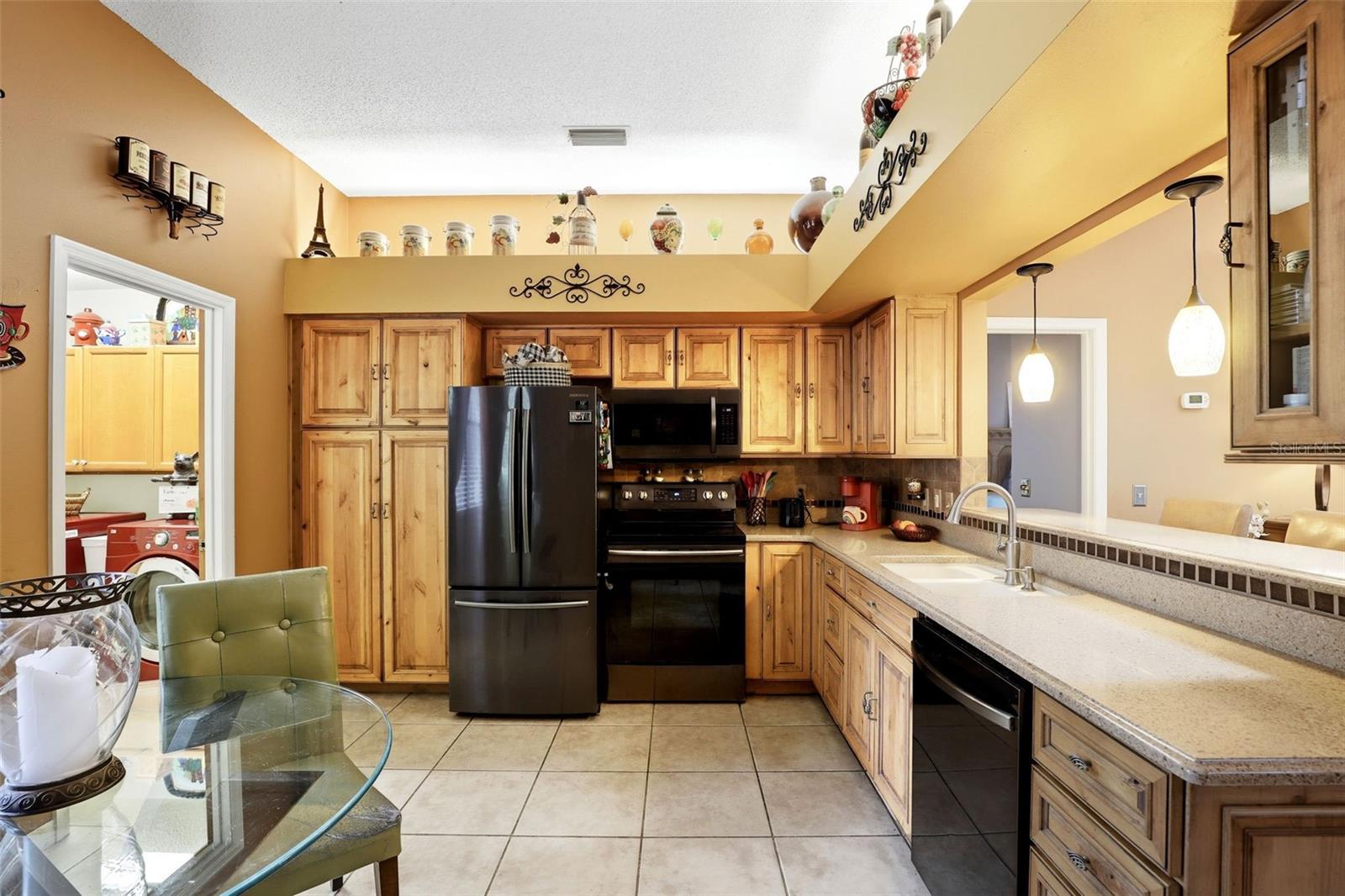 Image 8 of 35 For 1354 Deer Lake Circle