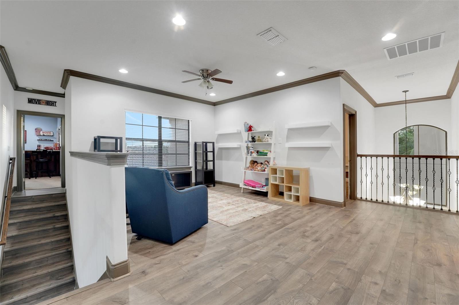 Image 35 of 52 For 5378 Glenlake Place