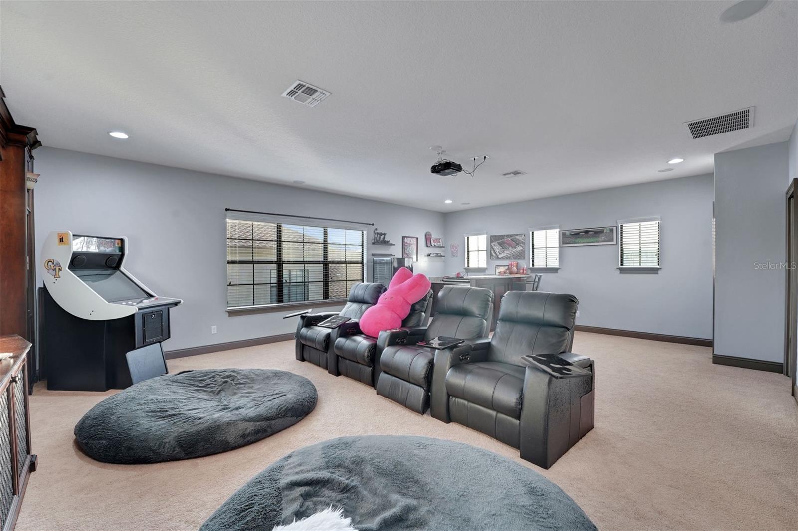 Image 39 of 52 For 5378 Glenlake Place
