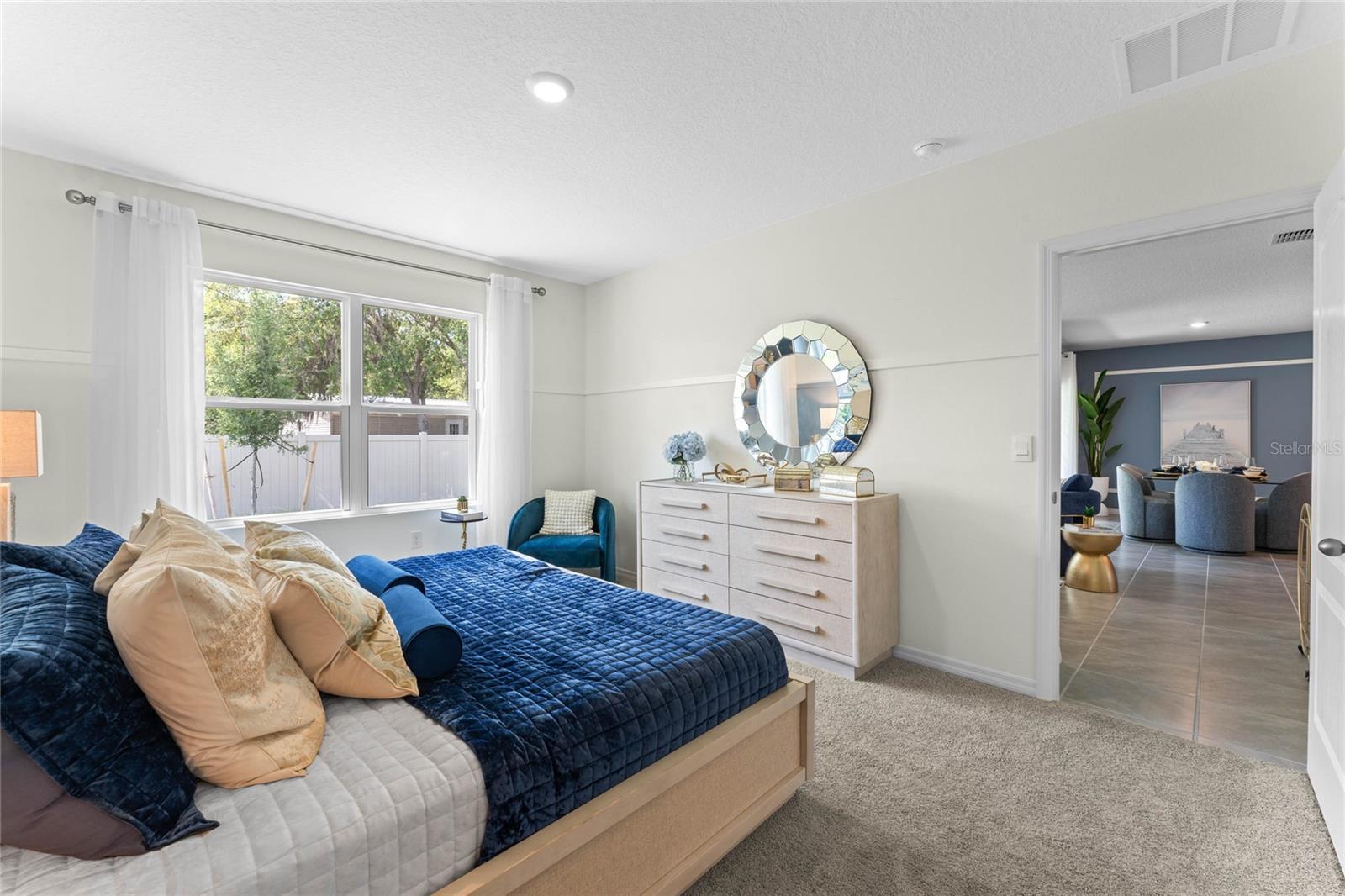 Image 17 of 48 For 1328 Lawndale Court
