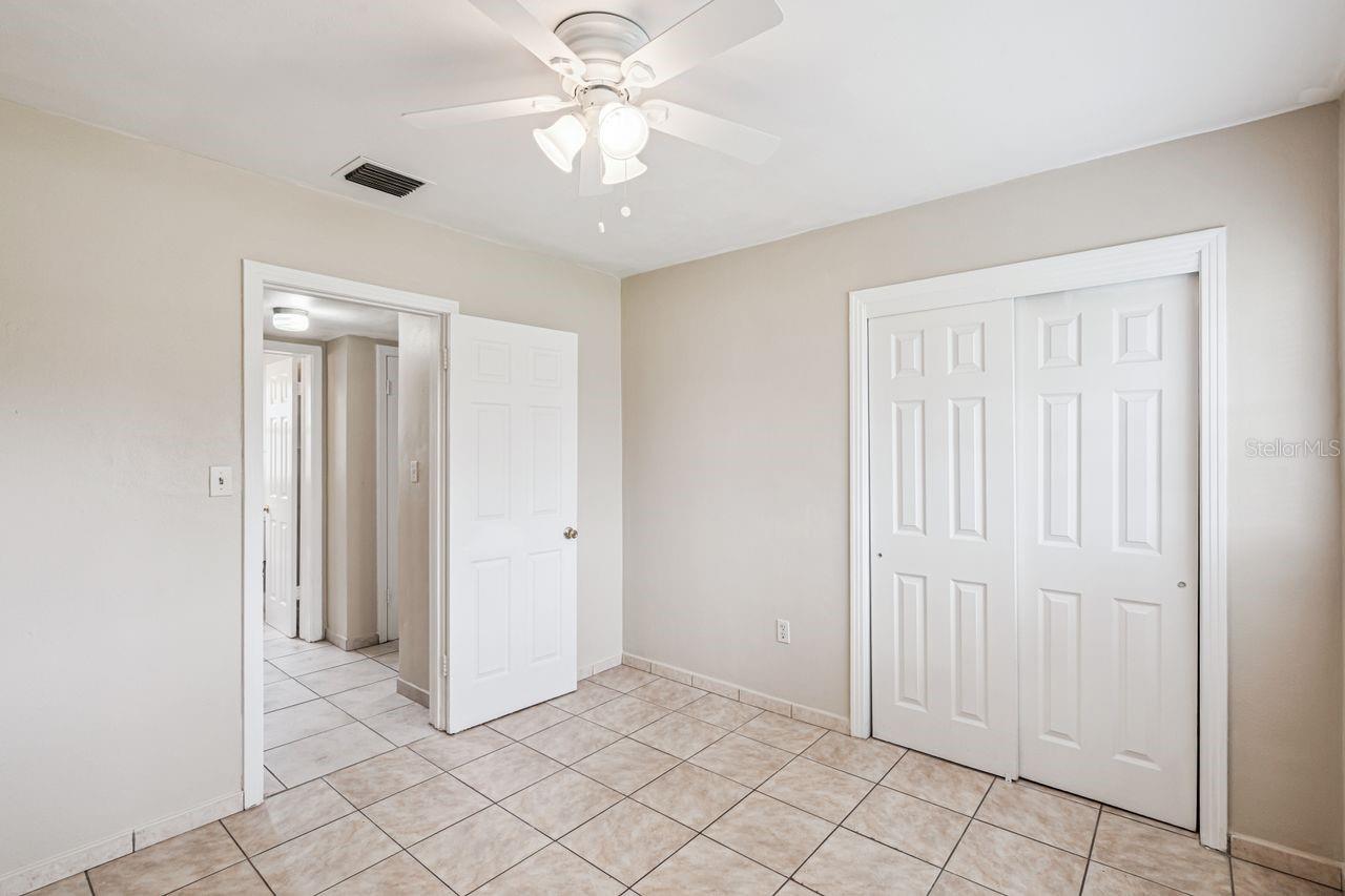 Image 17 of 34 For 621 El Vedado Avenue