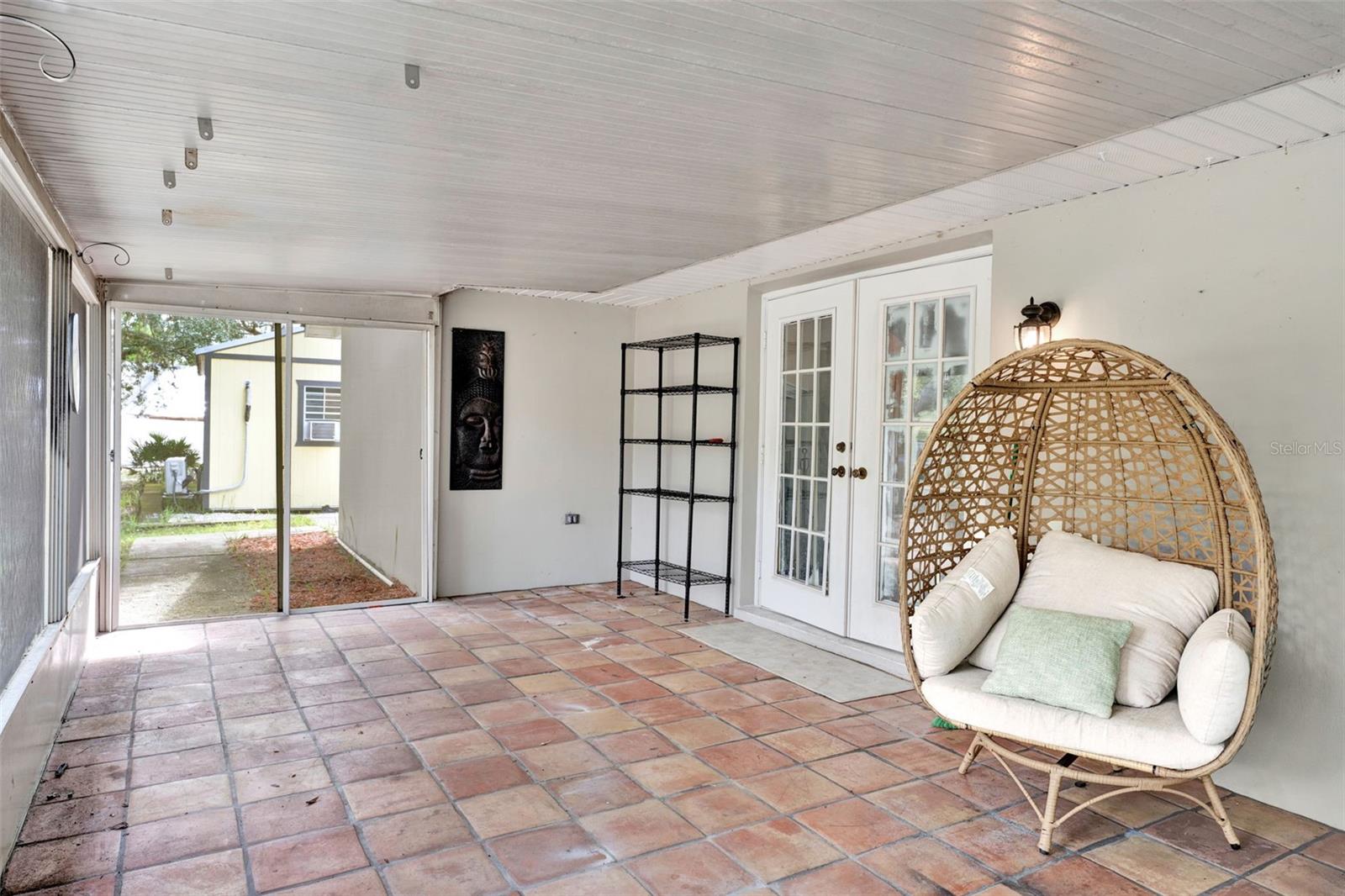 Image 16 of 38 For 32645 Red Oak Drive
