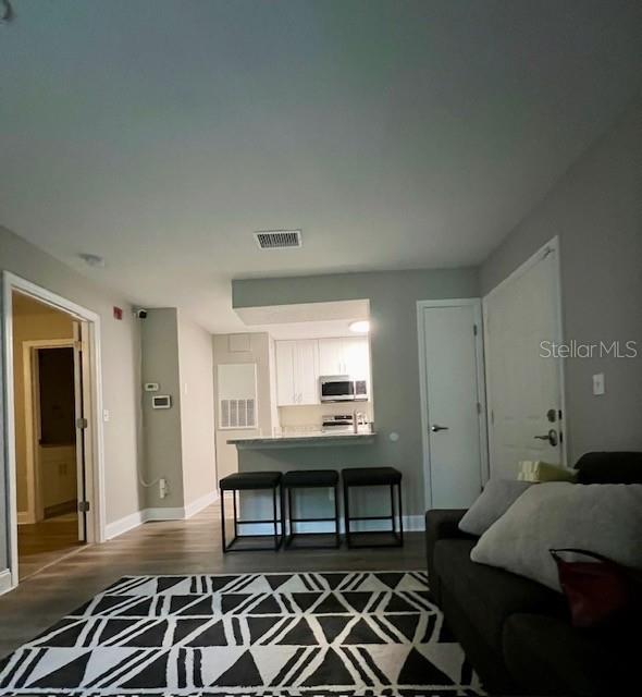 Image 3 of 11 For 2550 Alafaya Trail 10109