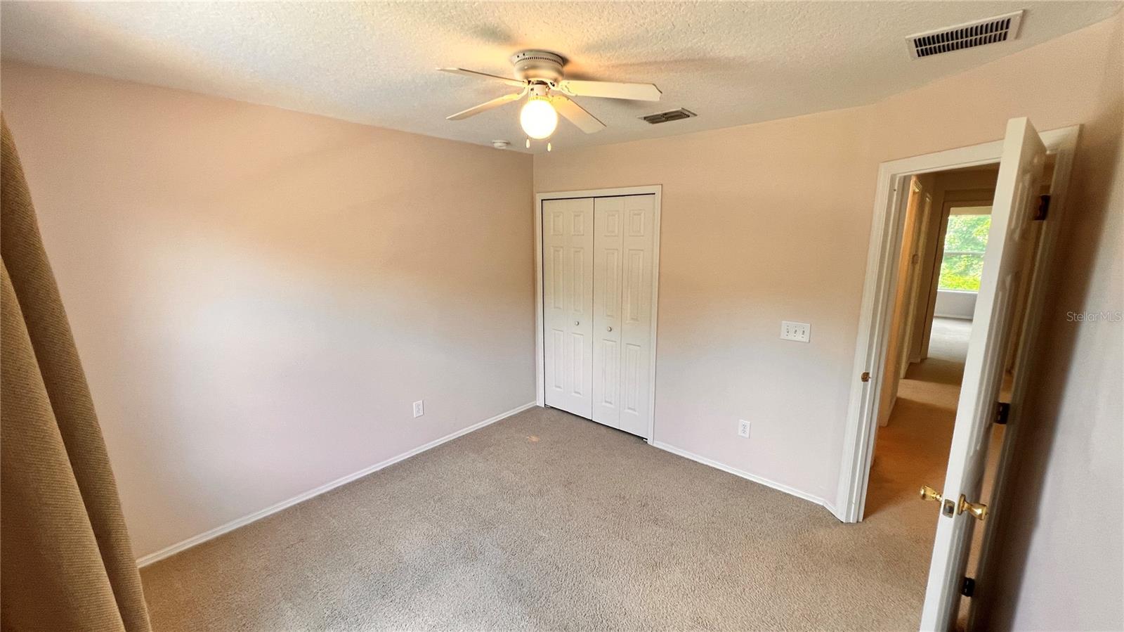 Image 30 of 42 For 612 Old Pine Court