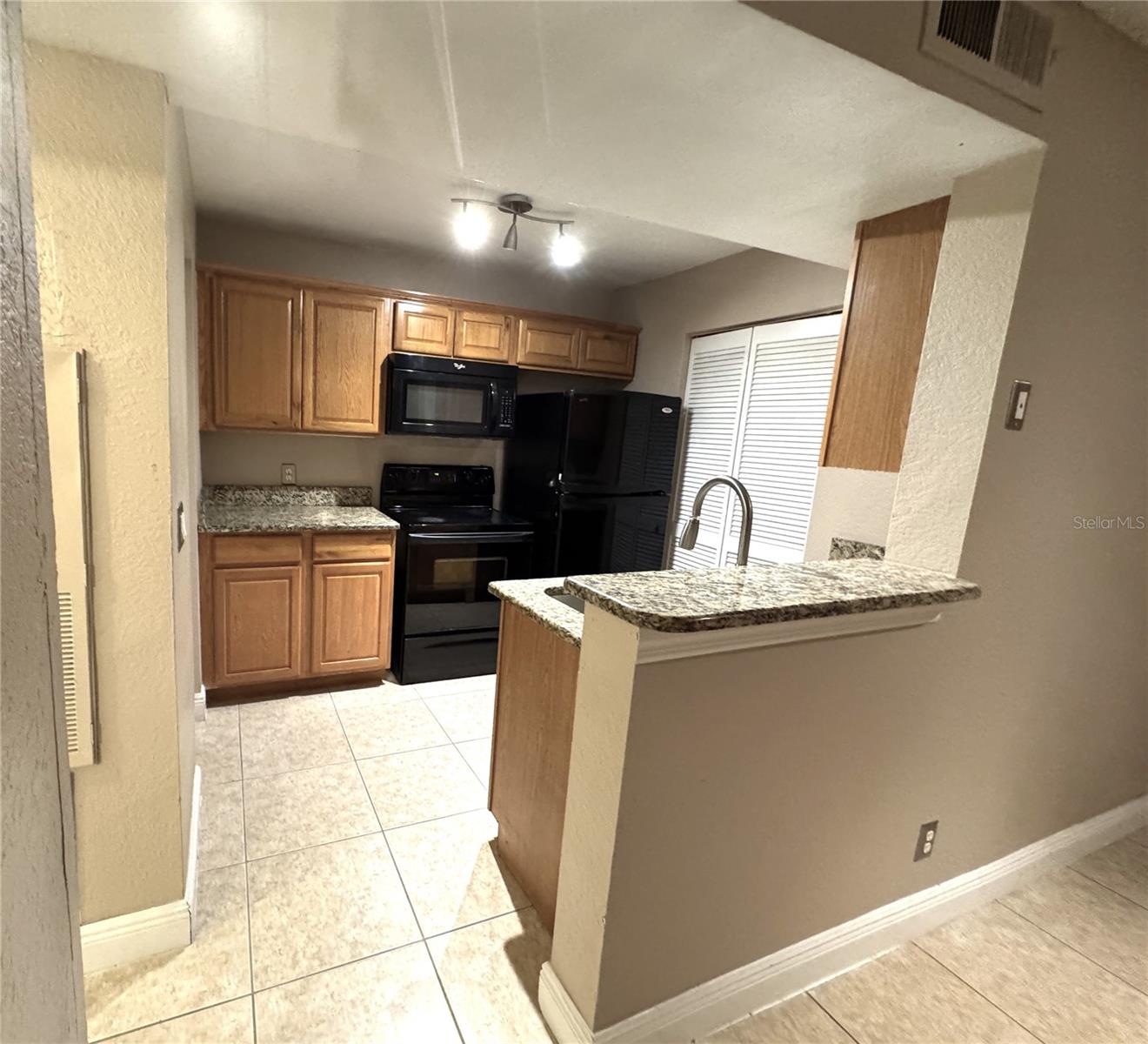 Image 5 of 31 For 1049 Hiawassee Road 3413