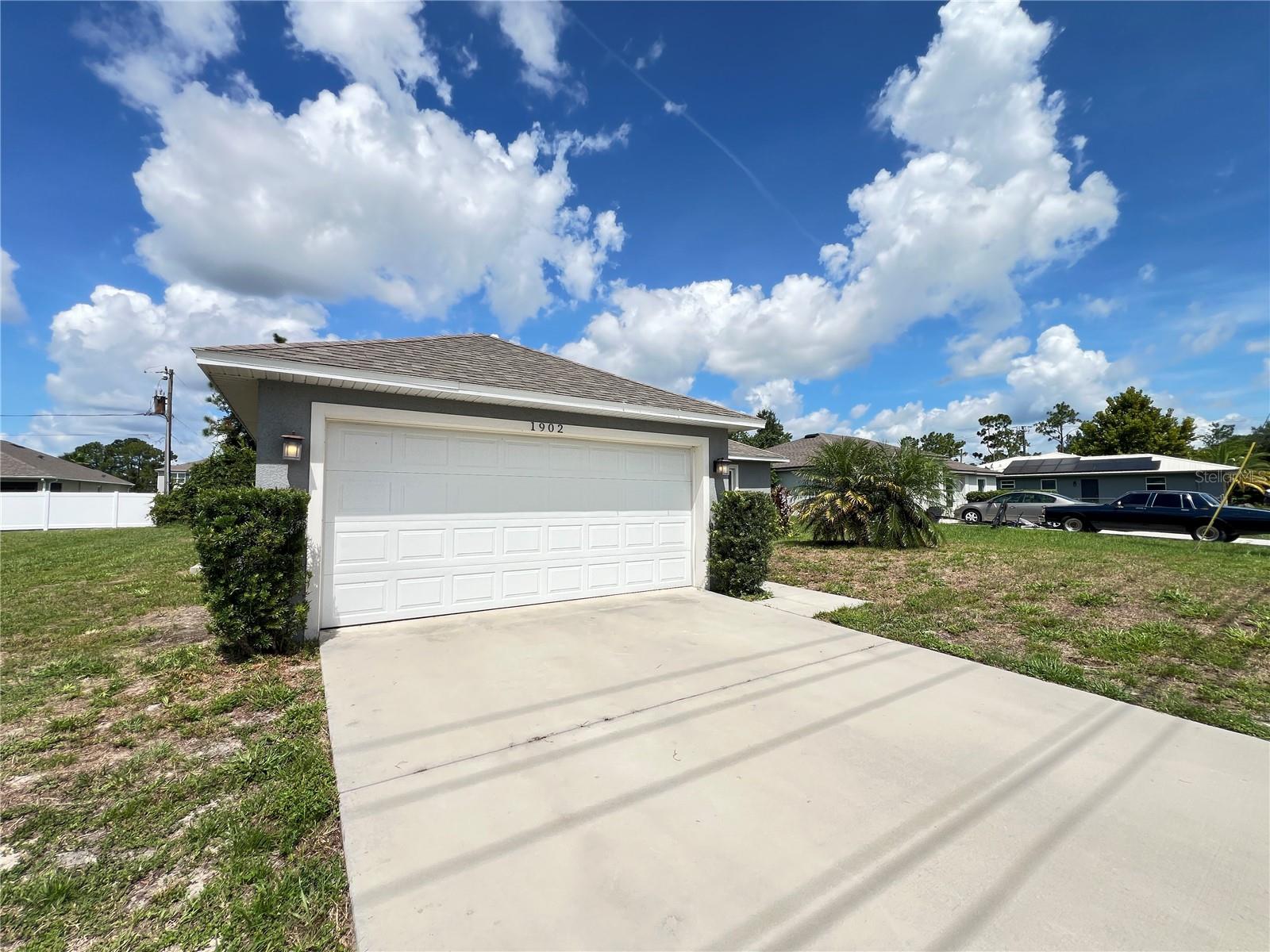 Image 2 of 29 For 1902 Laredo Drive