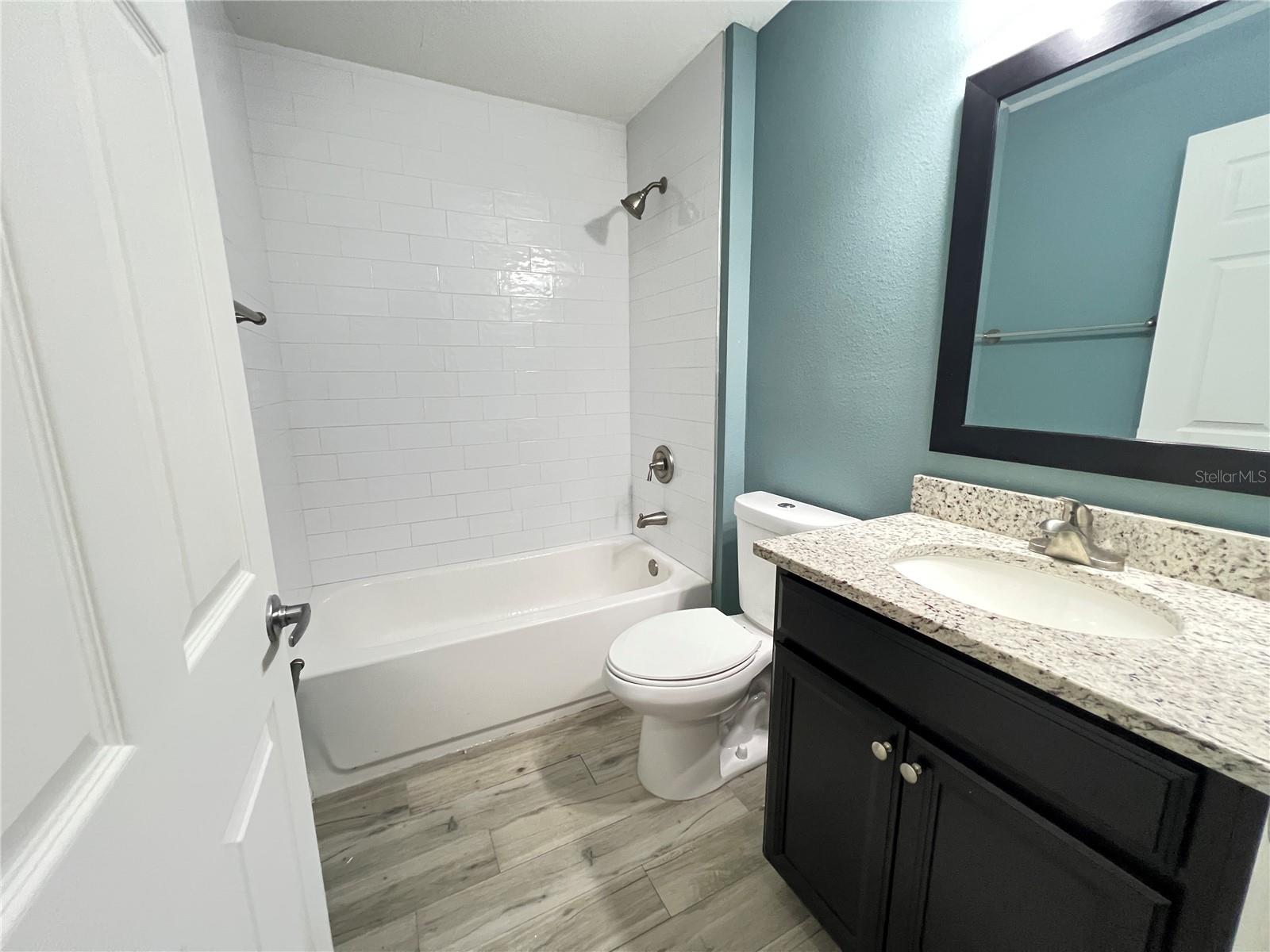 Image 22 of 29 For 1902 Laredo Drive