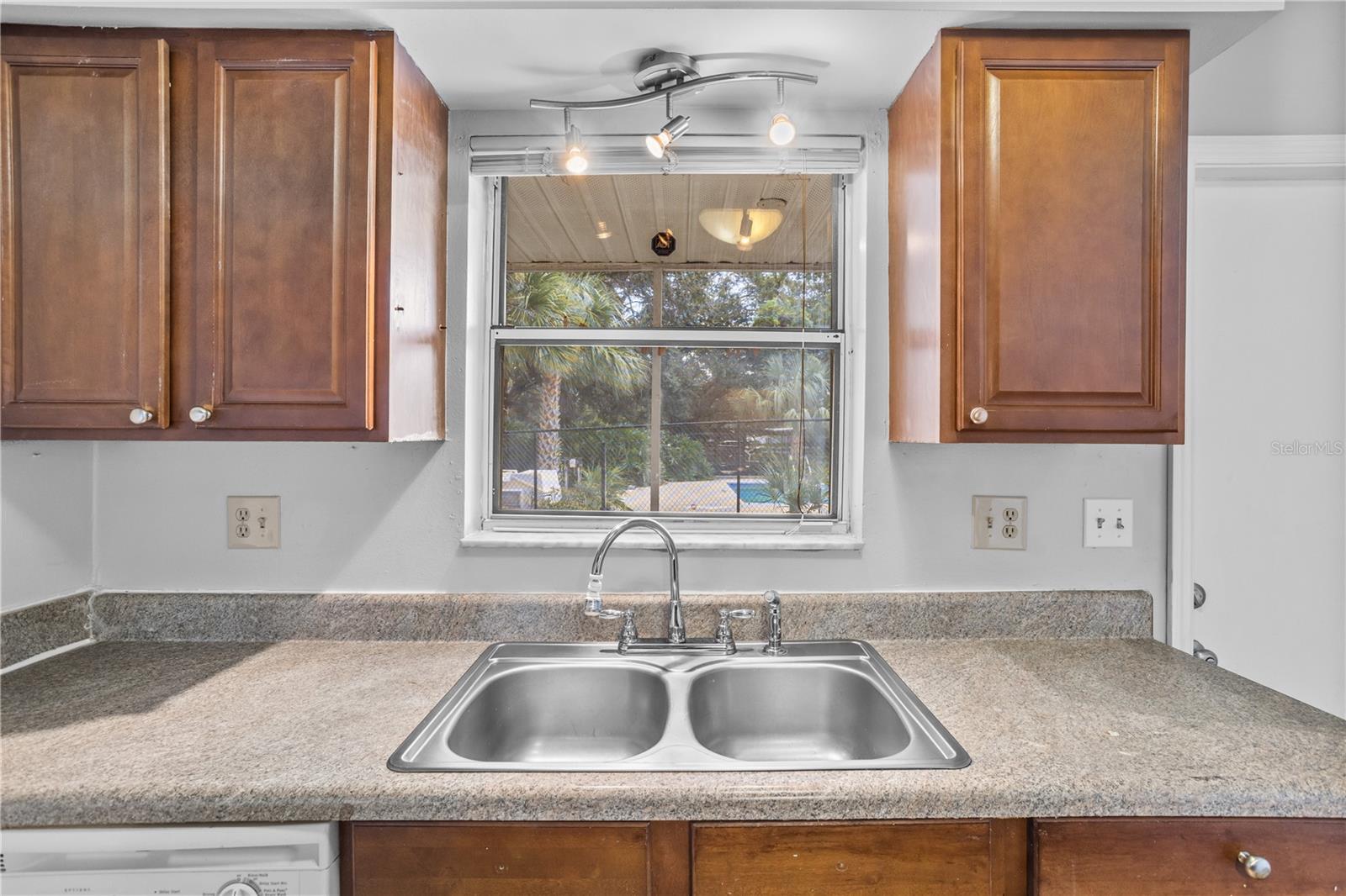 Image 26 of 39 For 1230 Sago Palm Boulevard
