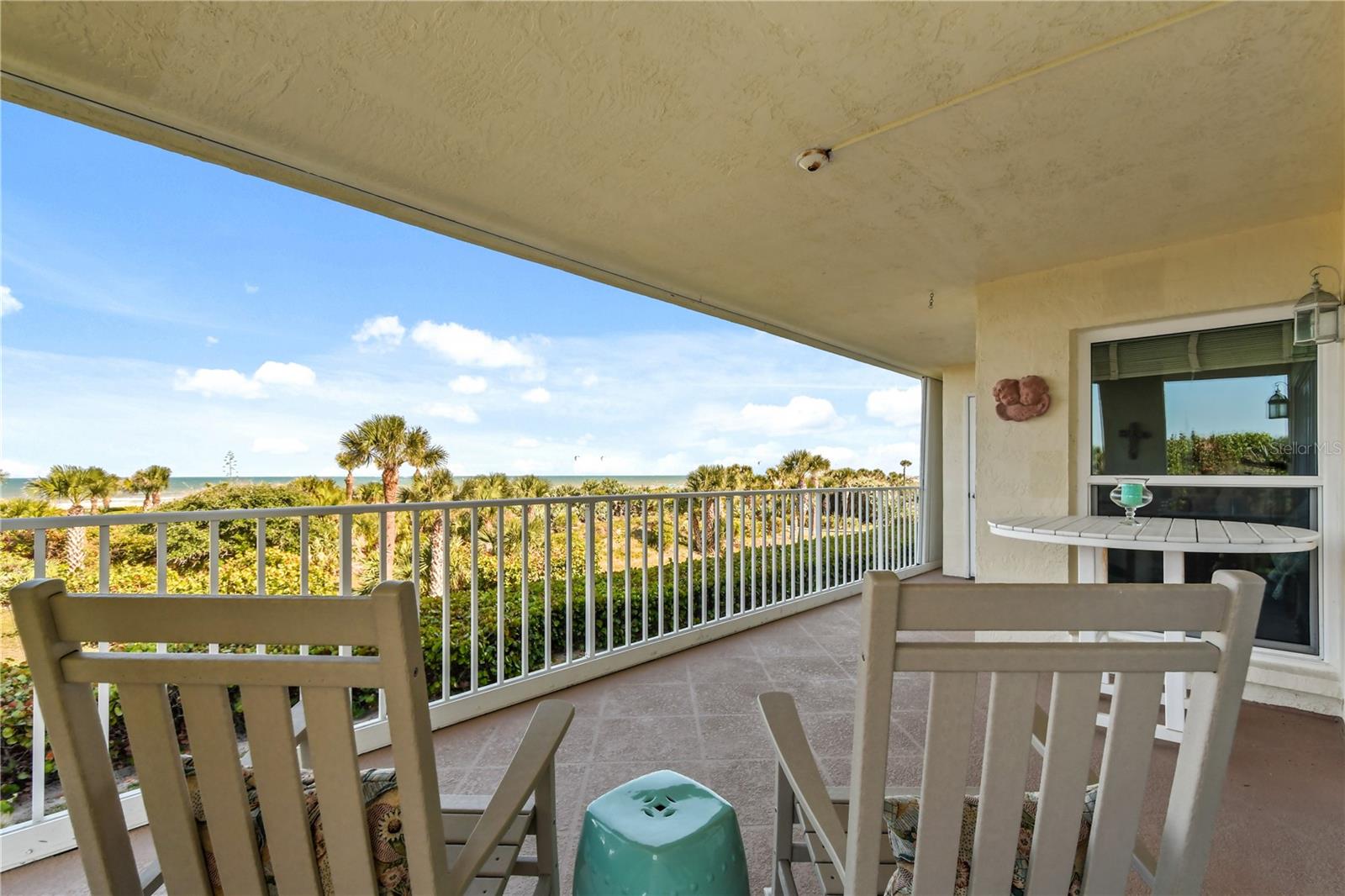 Image 8 of 10 For 8700 Ridgewood Avenue 204b