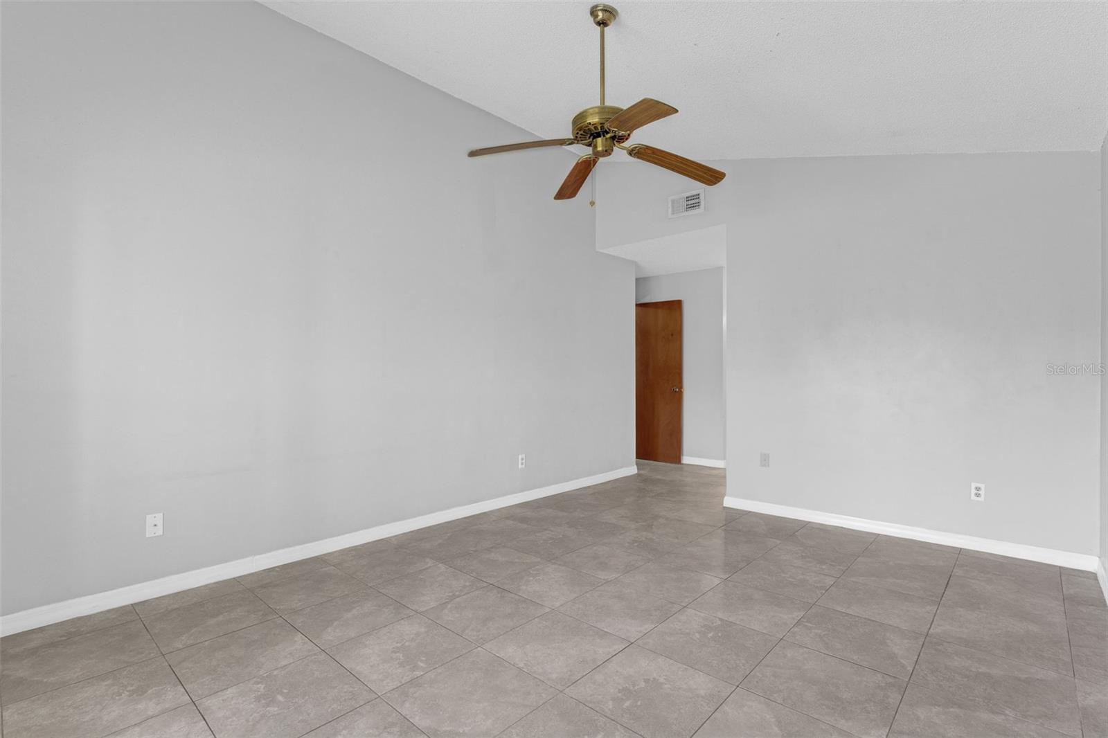 Image 10 of 40 For 11502 Keeley Court