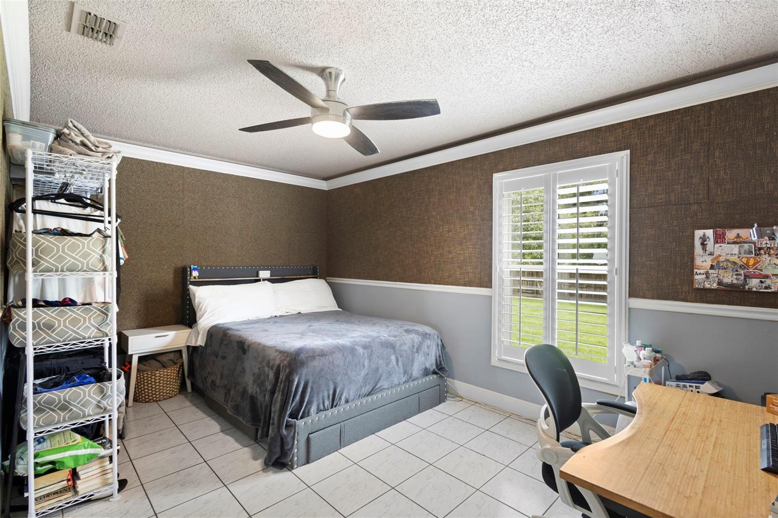Image 25 of 38 For 4021 Eagle Feather Drive