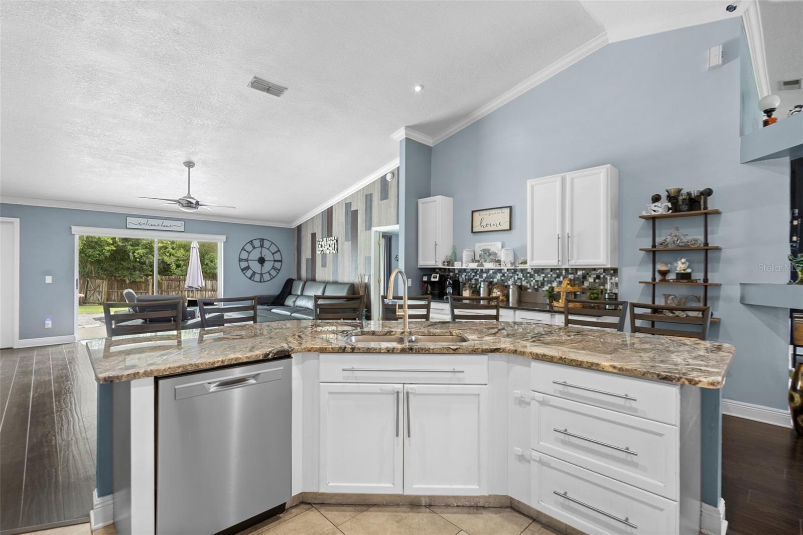 Image 5 of 38 For 4021 Eagle Feather Drive