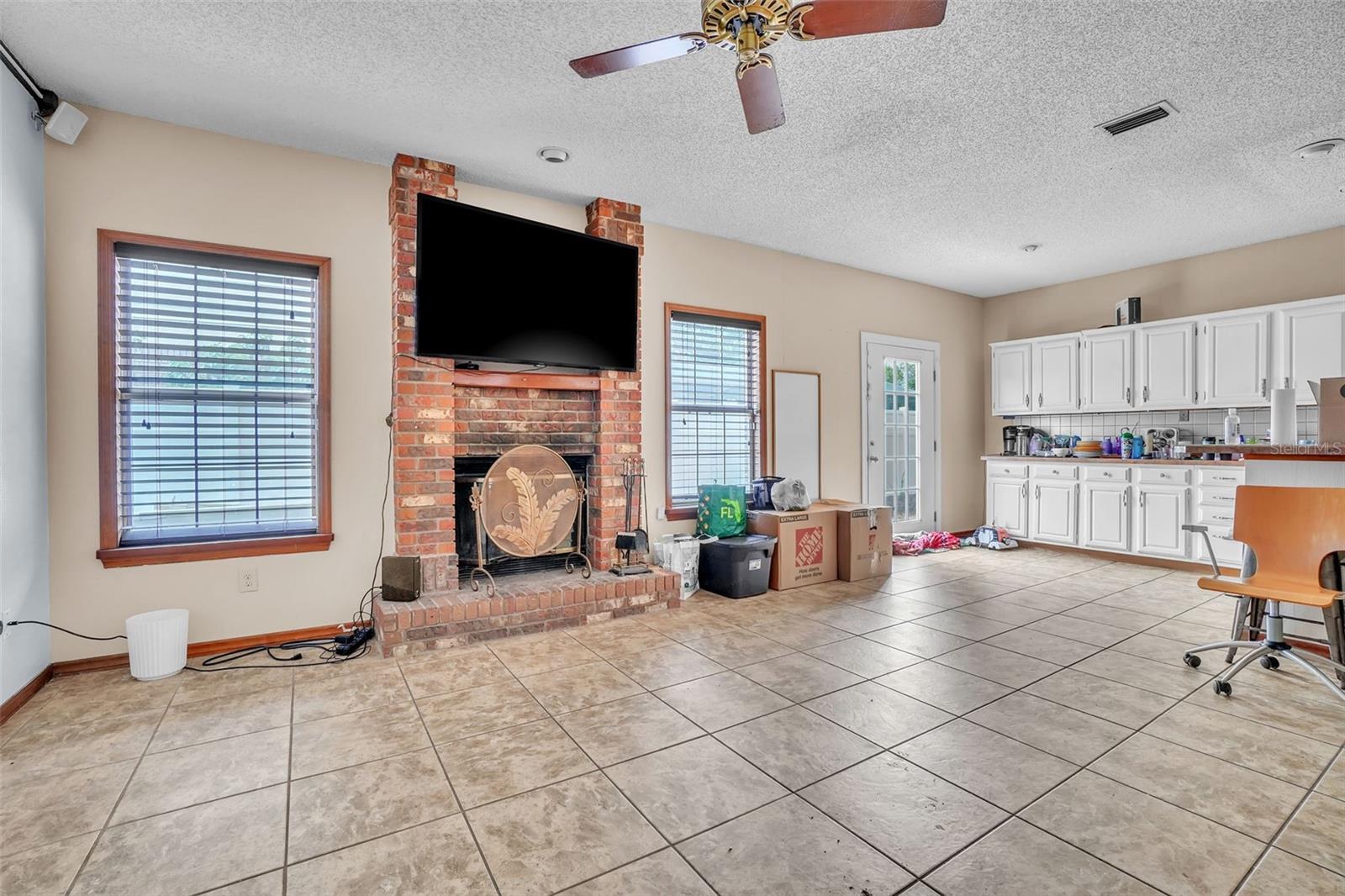 Listing photo id 9 for 13 Bass Lake Drive