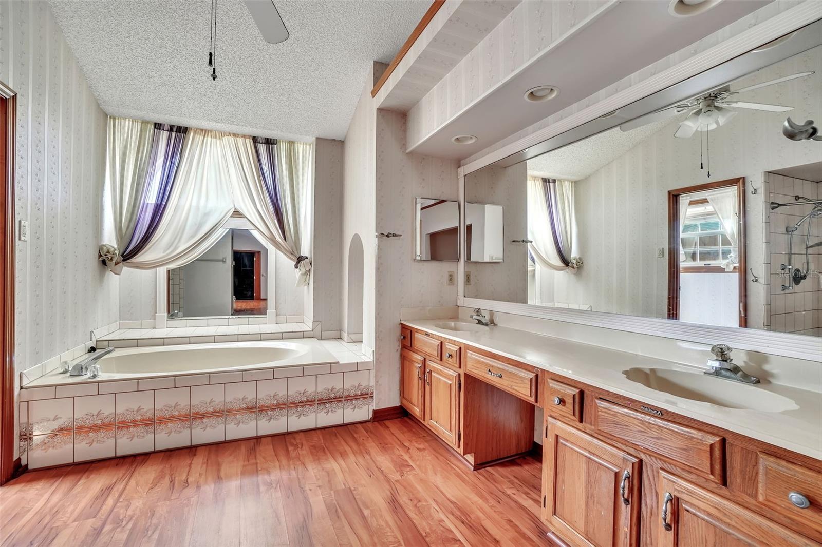 Listing photo id 18 for 13 Bass Lake Drive